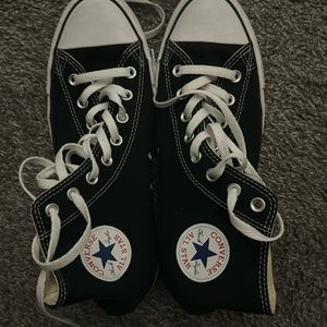 Converse All-star size 9